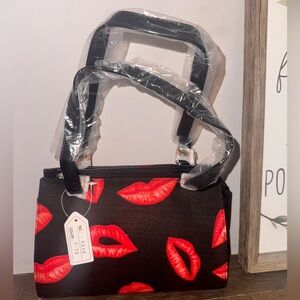 Black and Red Lip Print Handbag